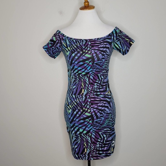 Puma Neon Safari Slim Off Shoulder‎ Dress Size Large - Picture 2 of 8